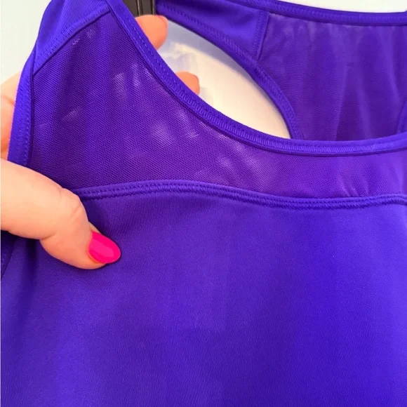 Athleta Yoga Purple Sleeveless Exercise Tank w Built In Bra Medium - Picture 2 of 5
